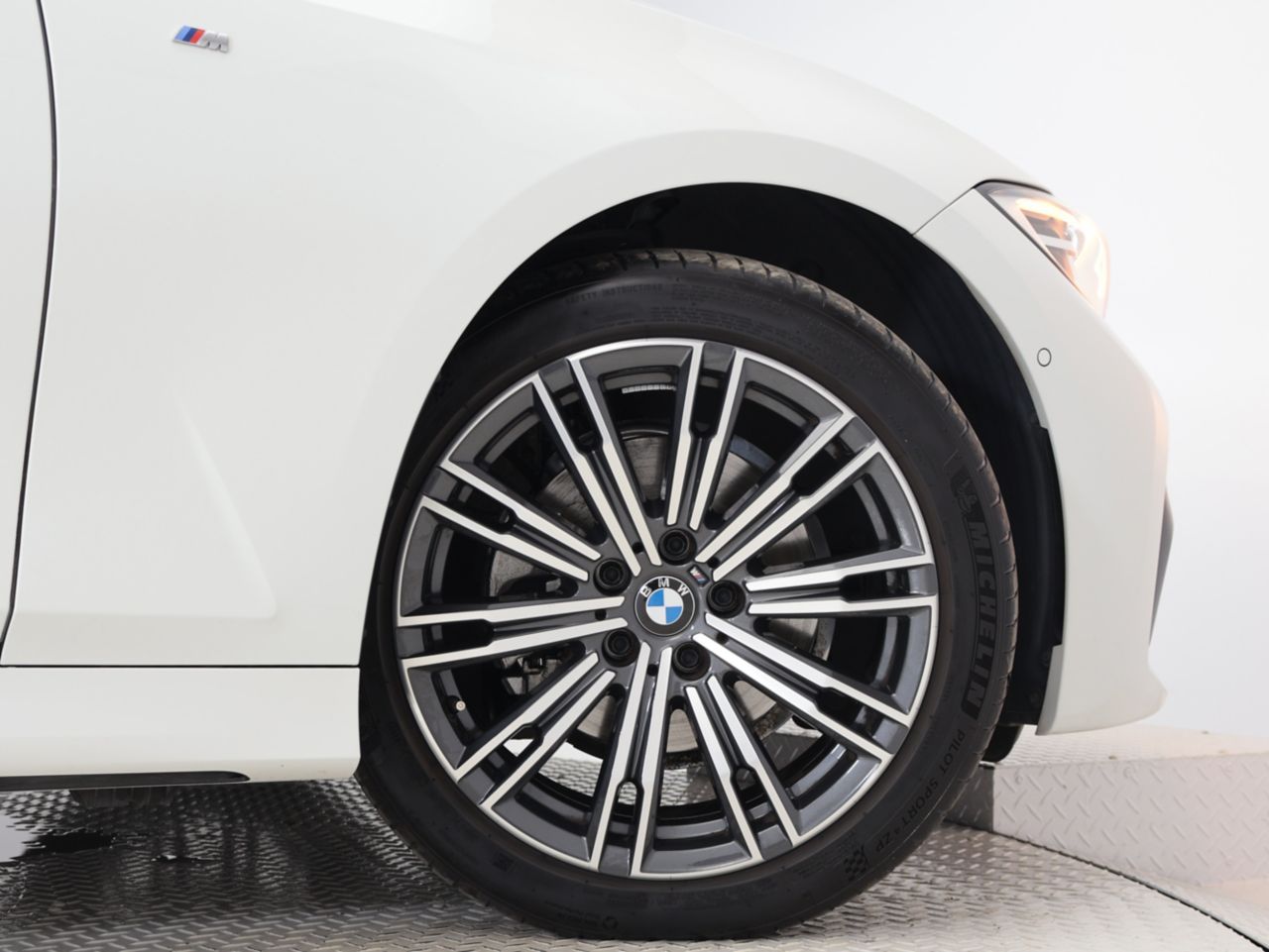 G21 320d xDrive Touring RHD