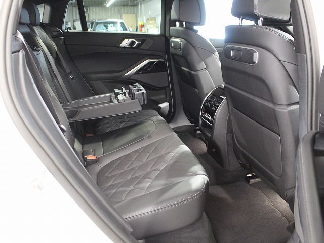 X6 xDrive30d M Sport RHD