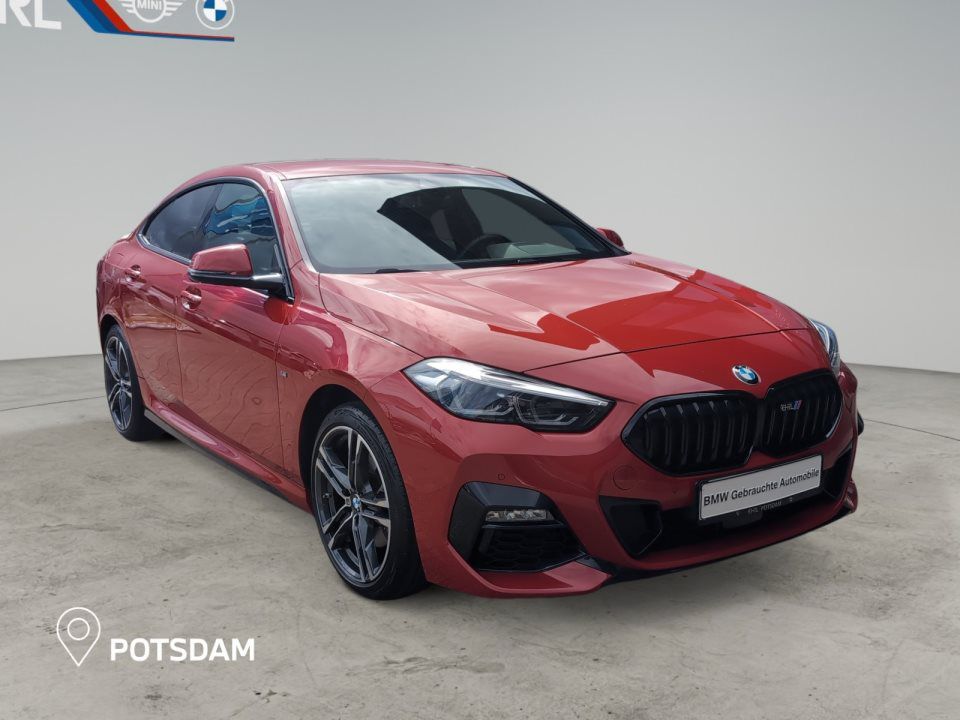 BMW 218