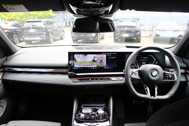 520i Sedan RHD