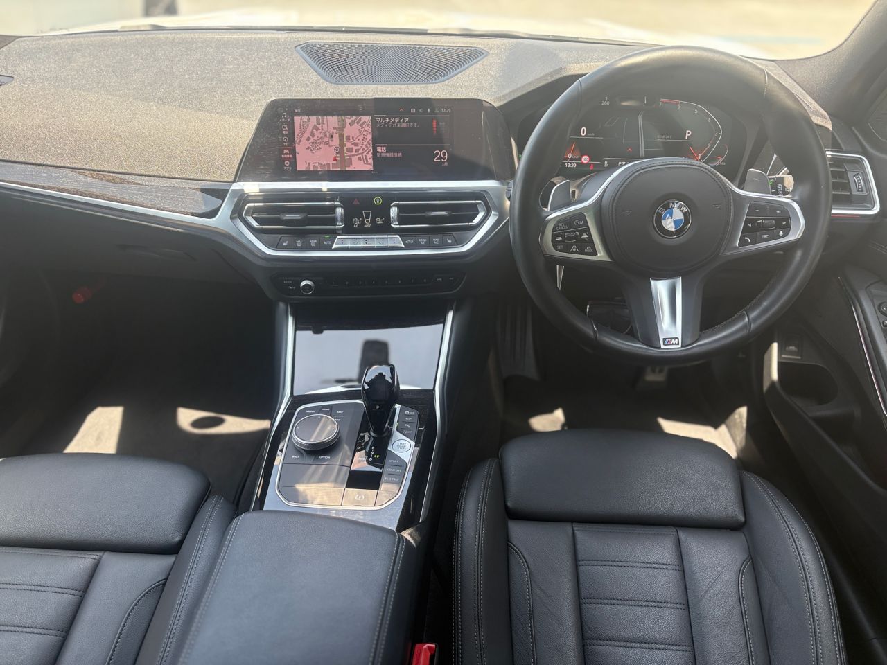 G21 320i RHD