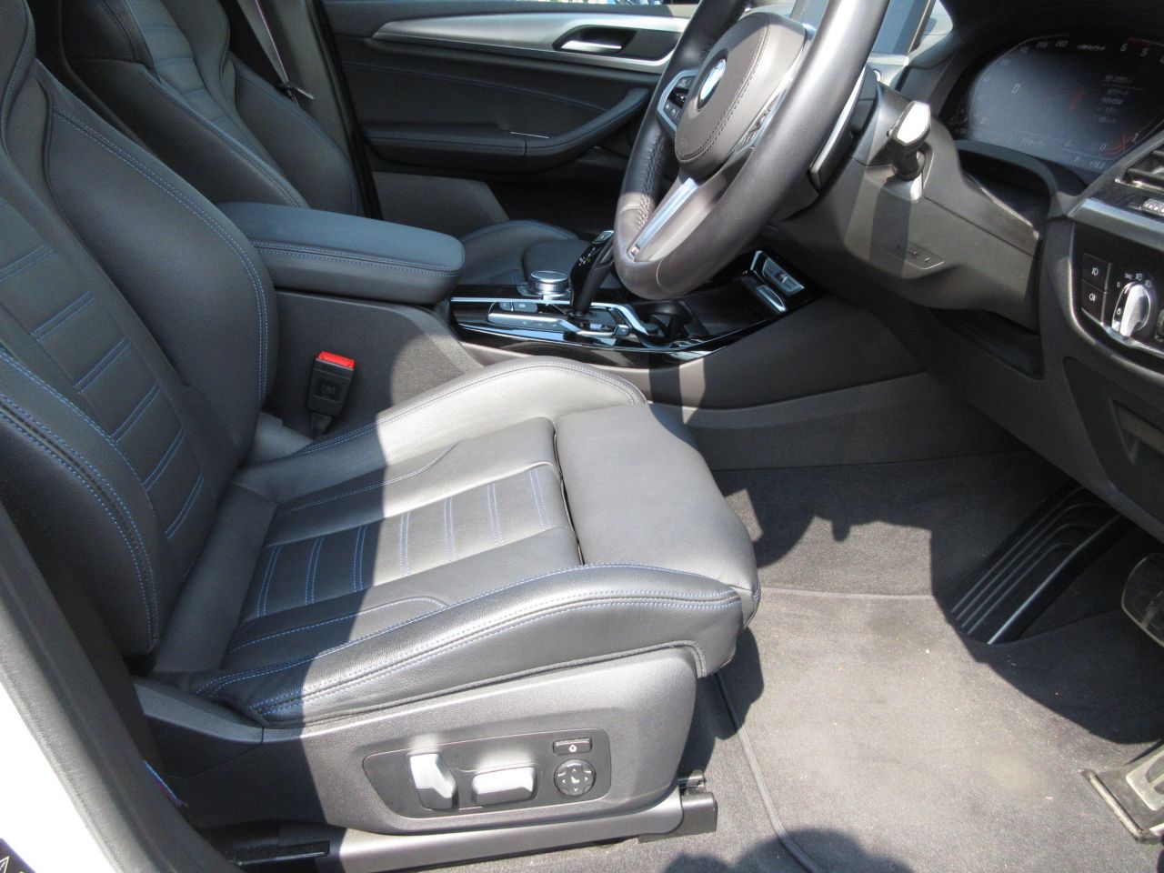 X3 M40d RHD ZA