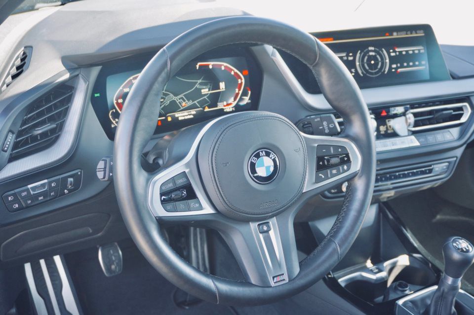 BMW 118