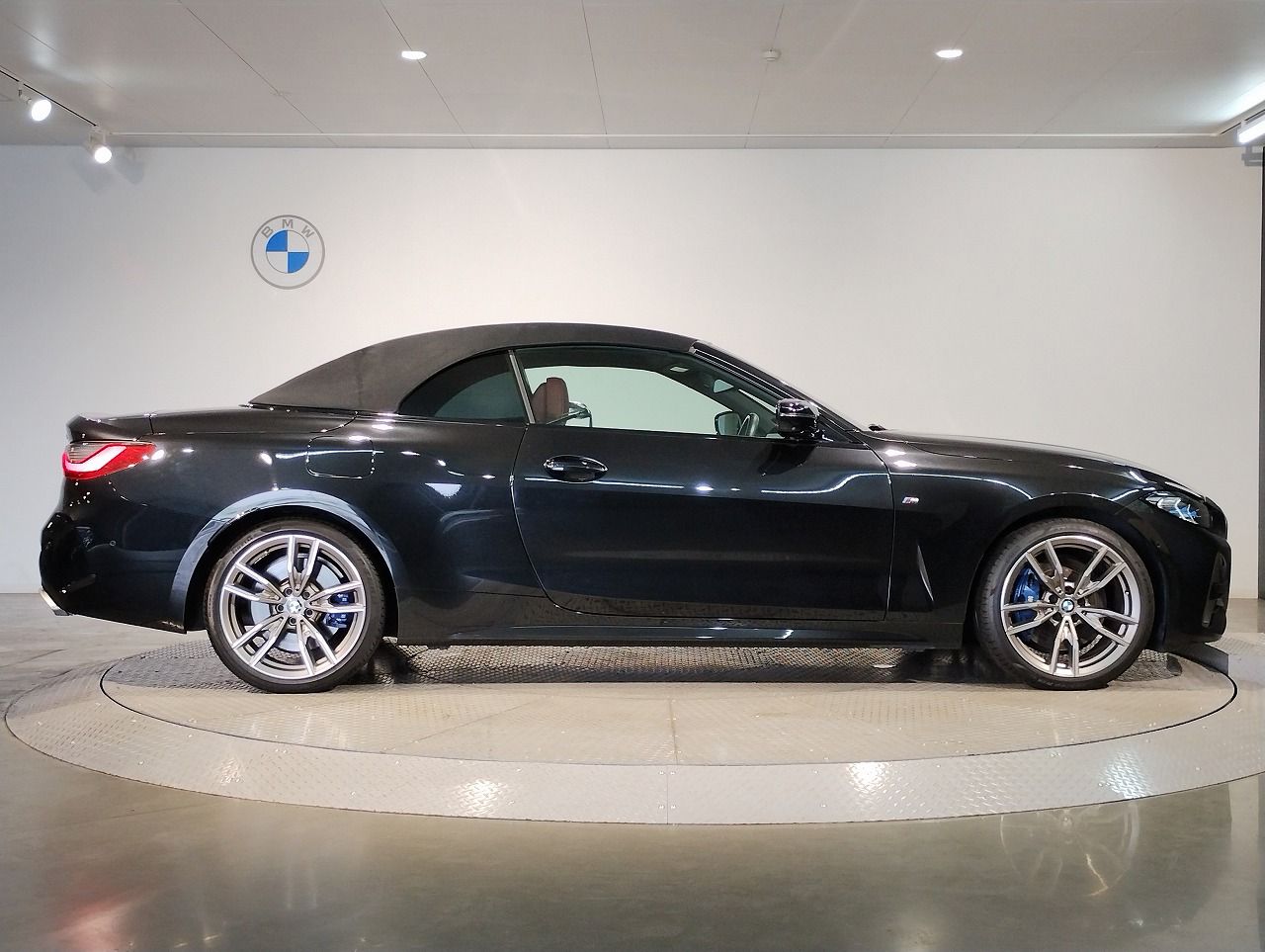G23 M440i xDrive Convertible RHD
