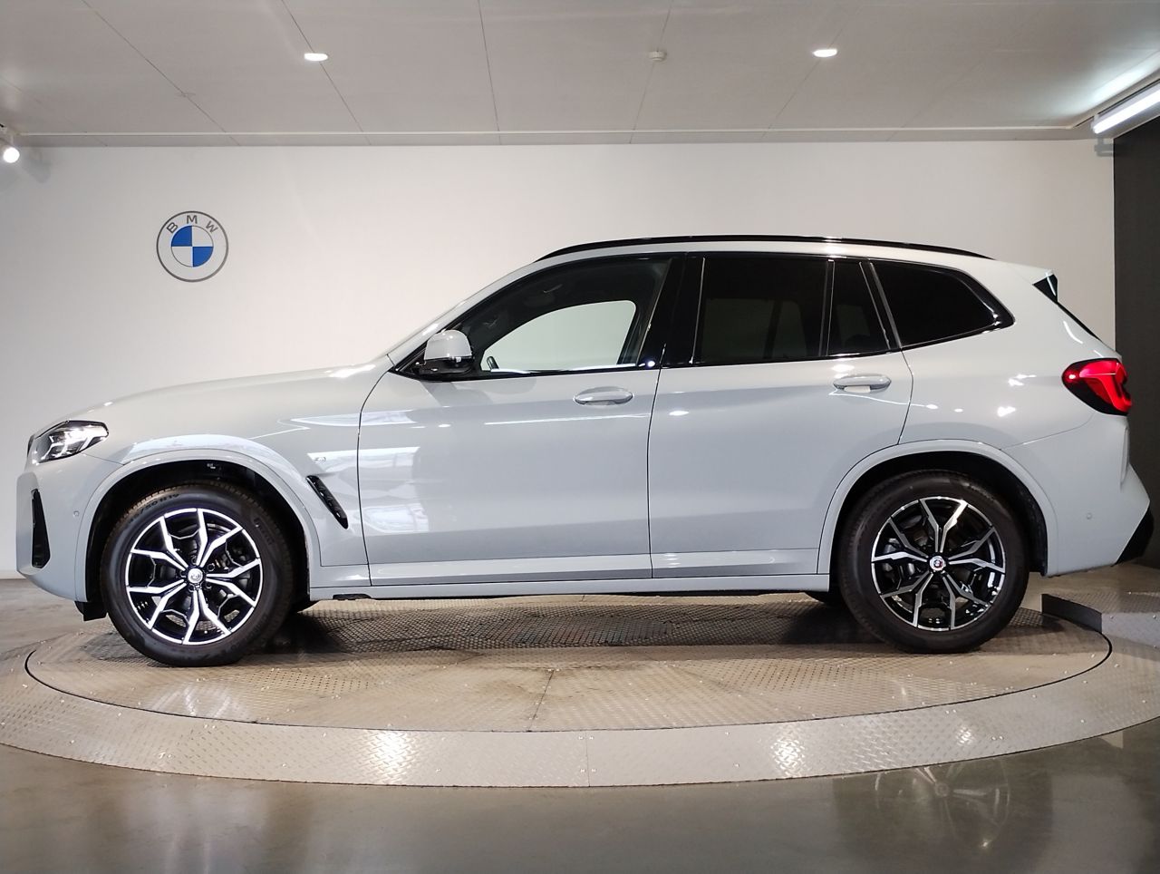 G01 X3 xDrive20d RHD ZA LCI