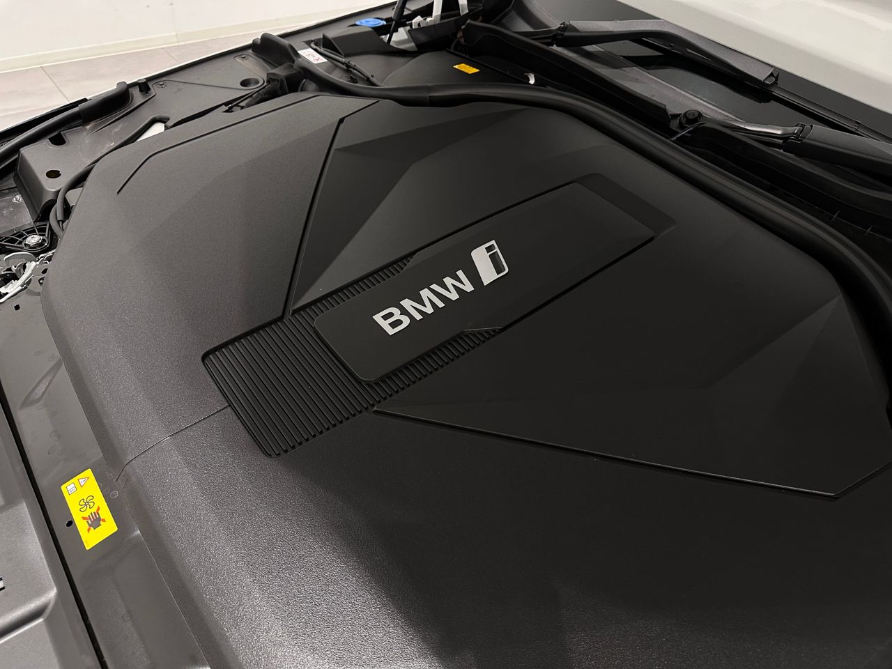 BMW i5 eDrive40 Sedan RHD
