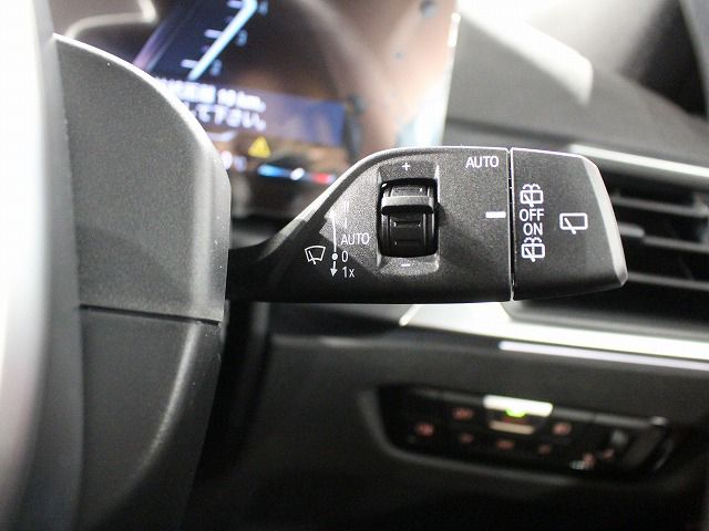 G21 M340i xDrive Touring LCI RHD