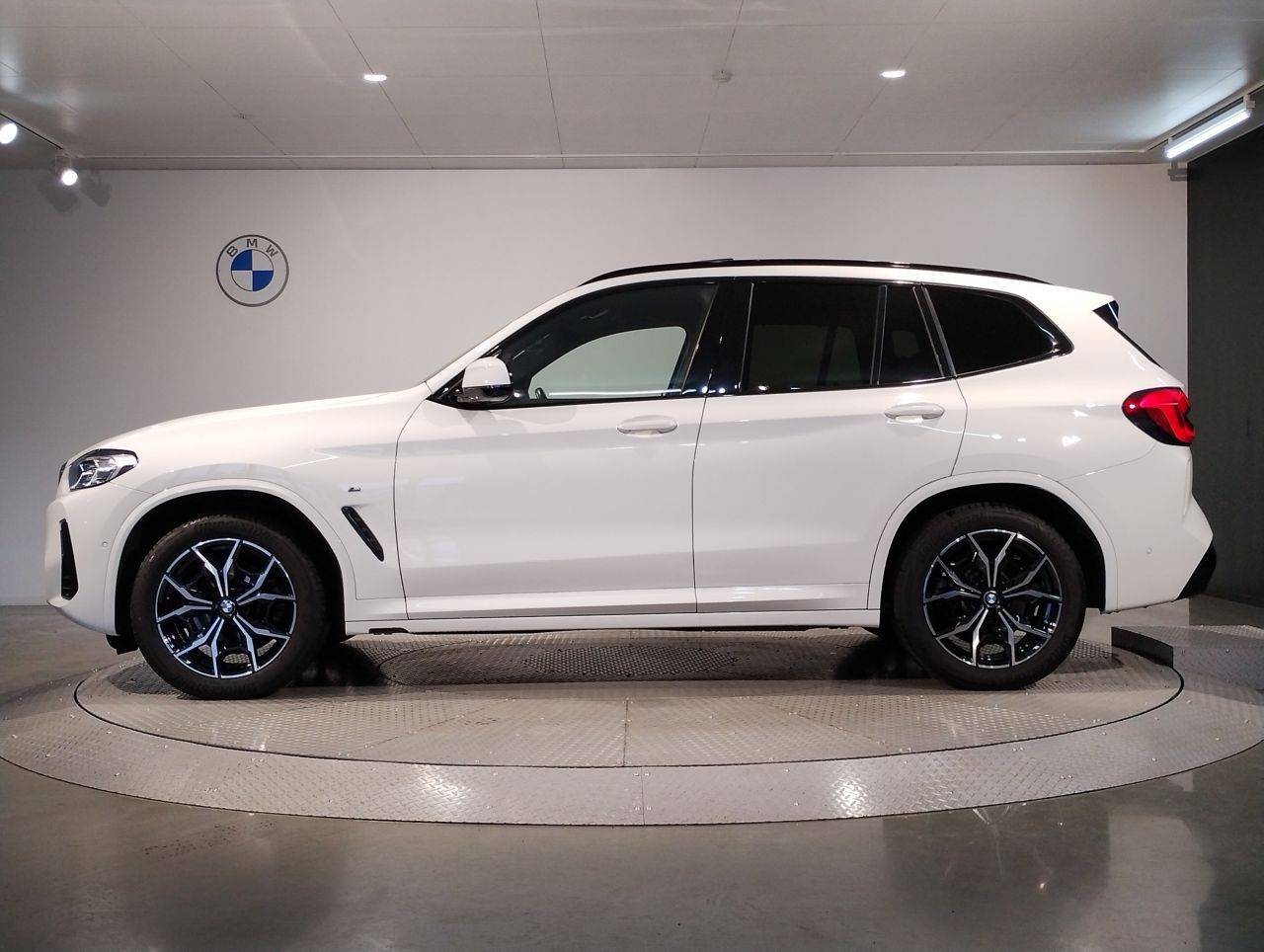 G01 X3 xDrive20d RHD ZA LCI