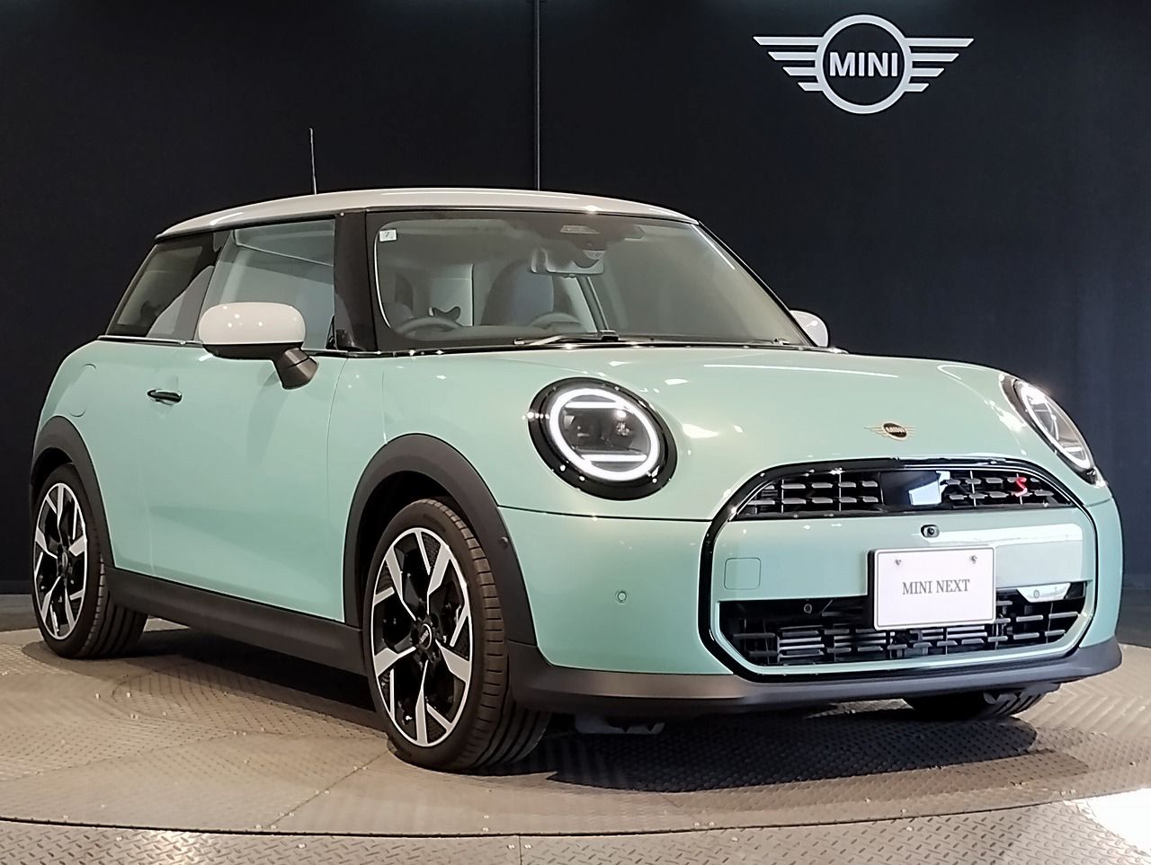 F66 MINI Cooper S 3Dr
