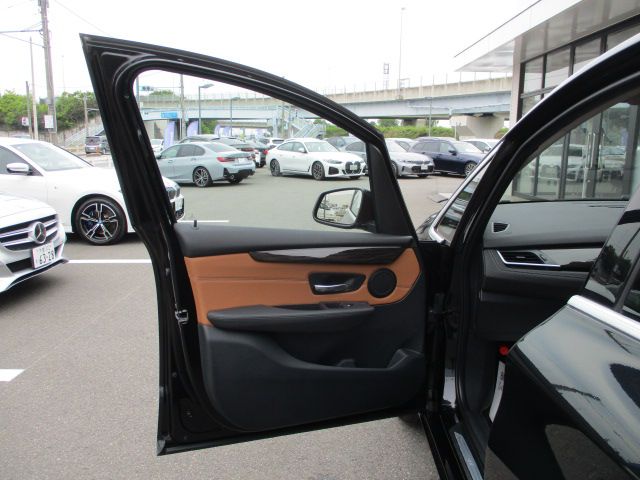 218D GRAN TOURER RHD