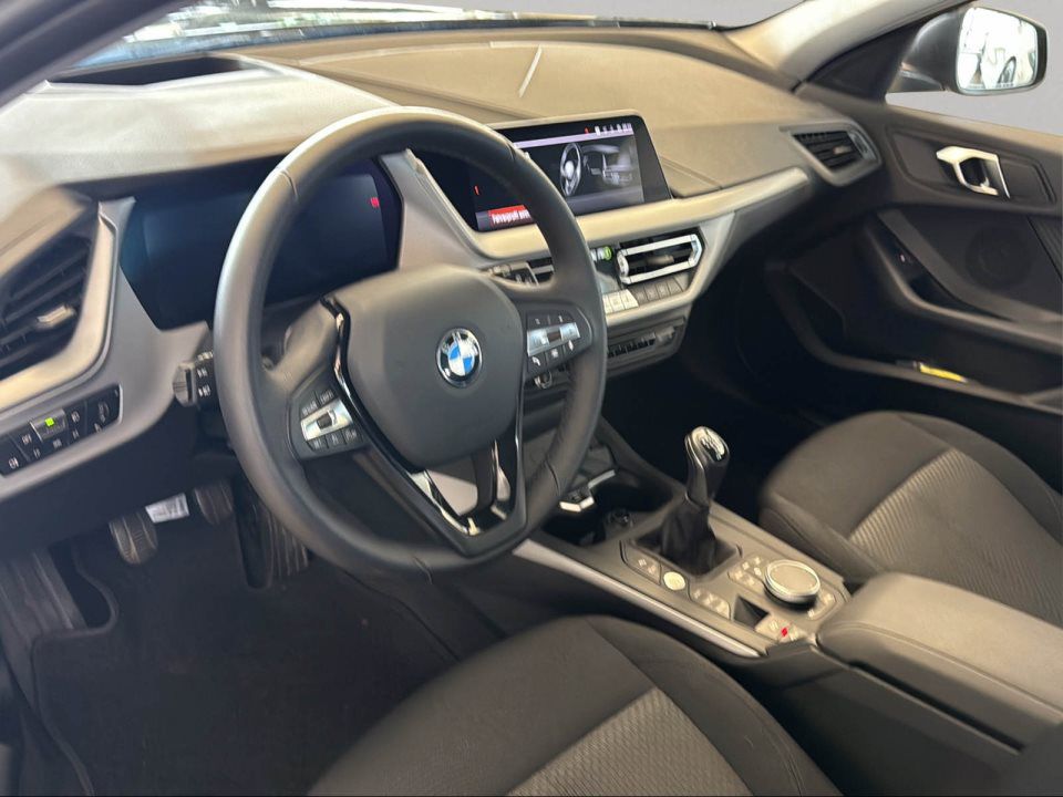 BMW 118
