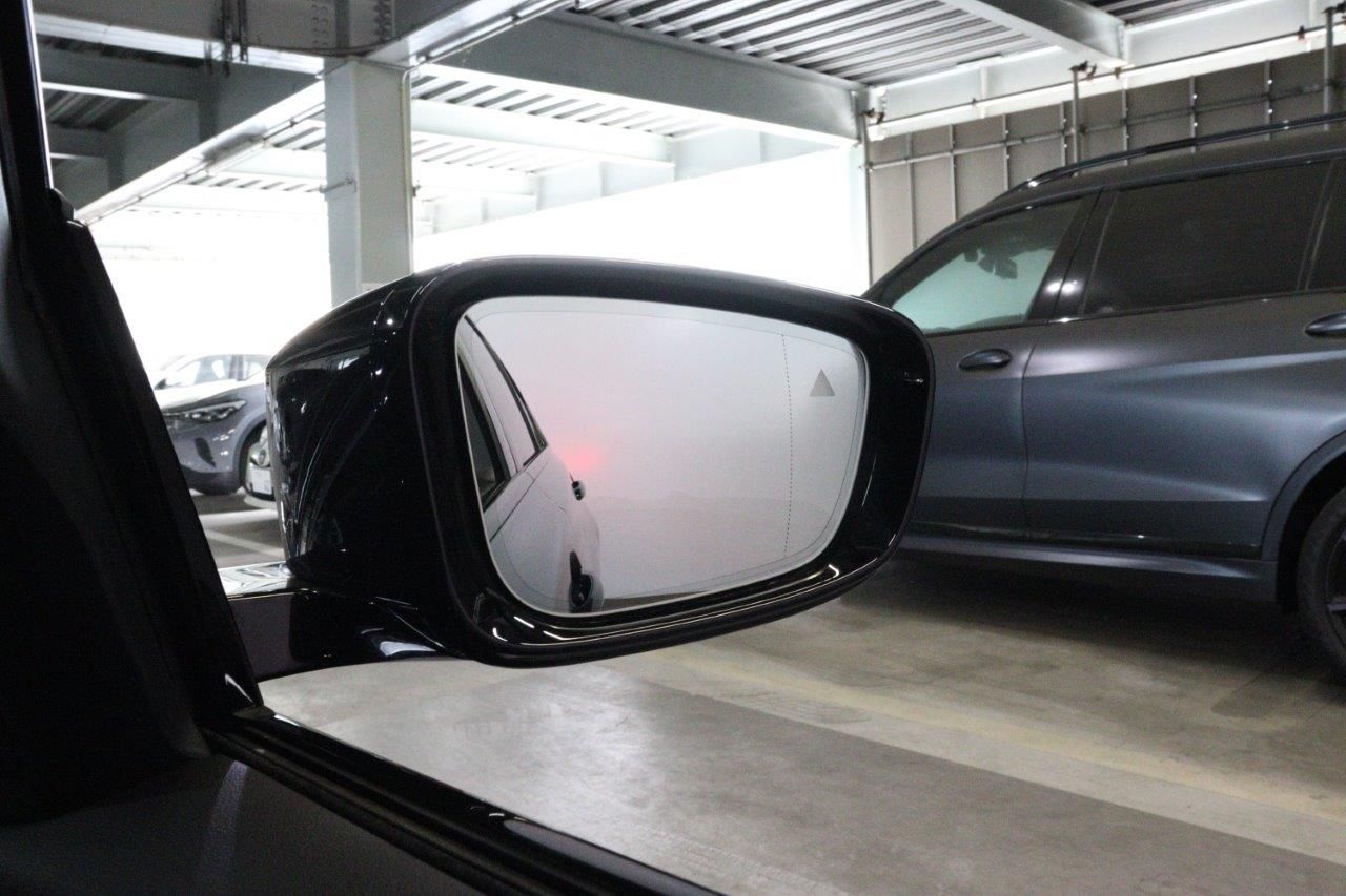 320d xDrive Berline RHD