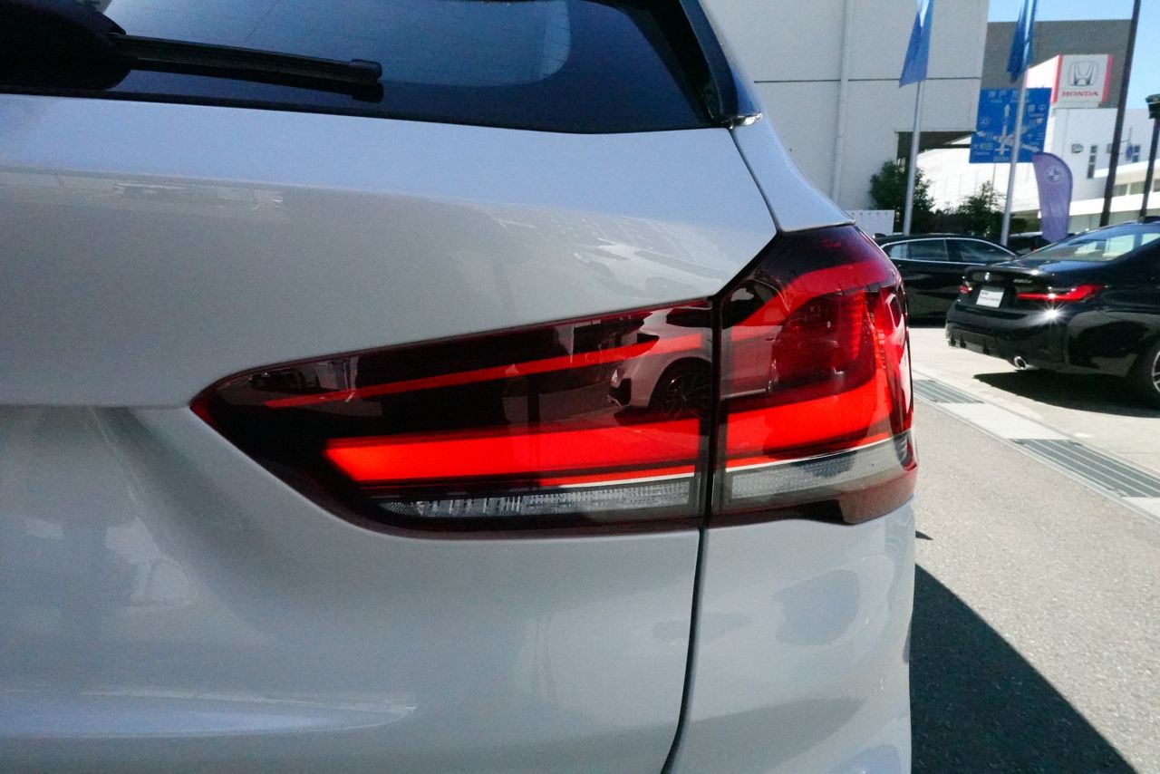 X1 sDrive18i RHD
