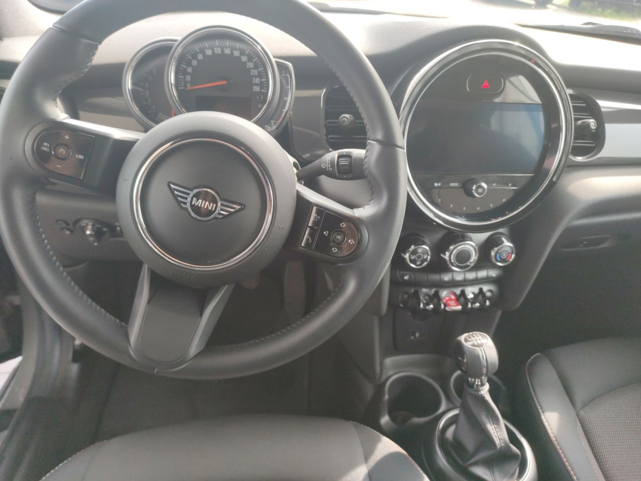 MINI Cooper Cabrio