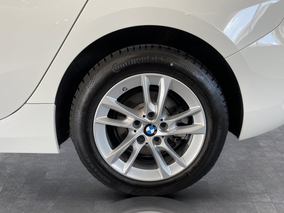BMW 118