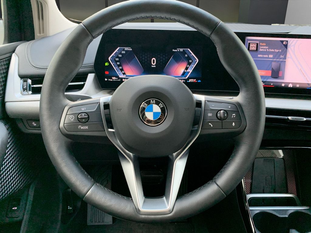 BMW 216