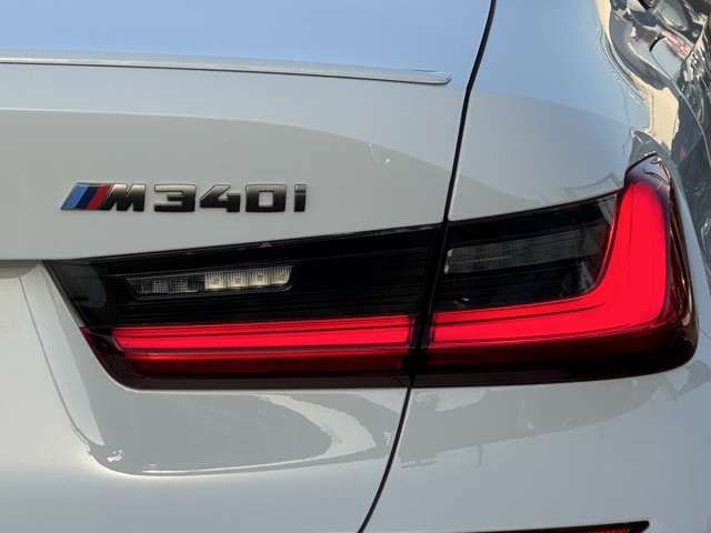 G20 M340i xDrive Saloon RHD