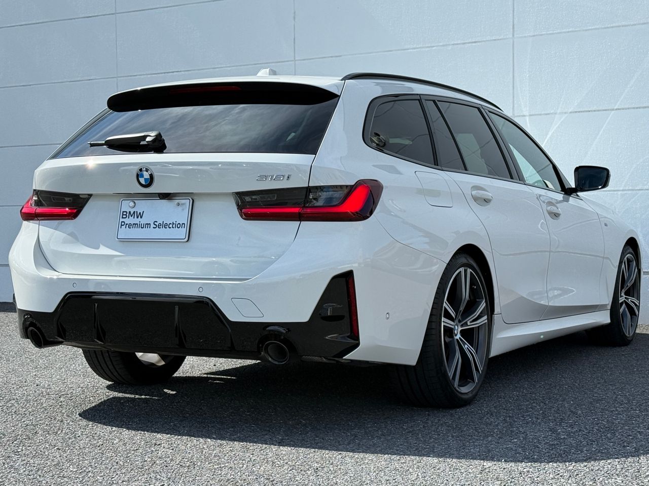 318i Touring RHD