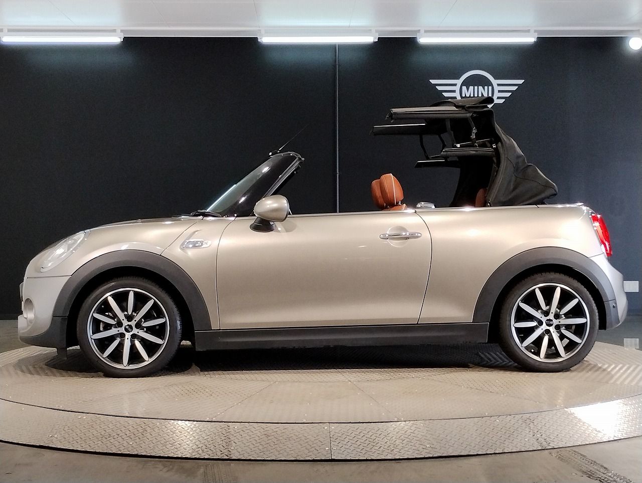 MINI CONVERTIBLE COOPER S