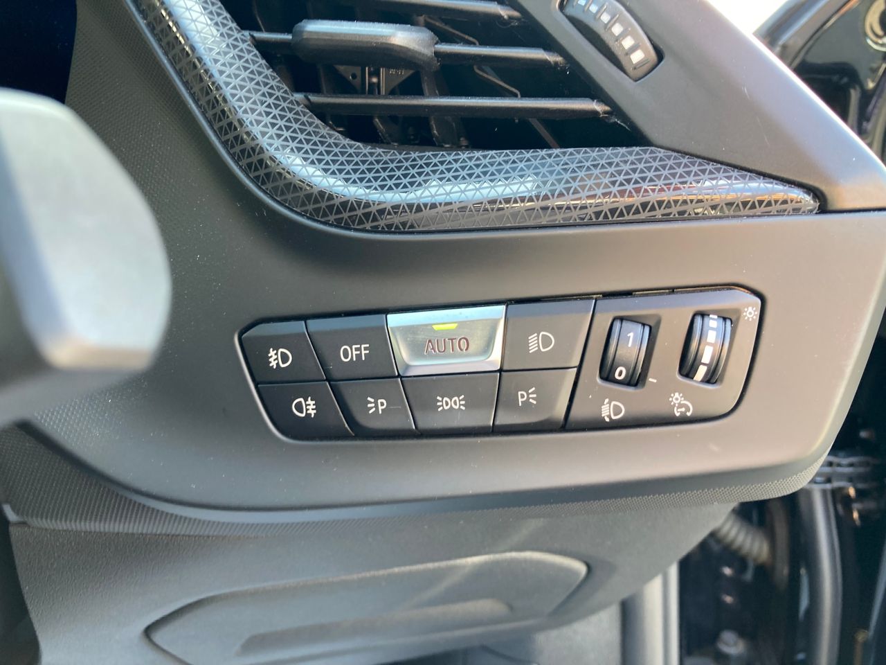 F40 118d Sports Hatch 5-door B47 2.0d