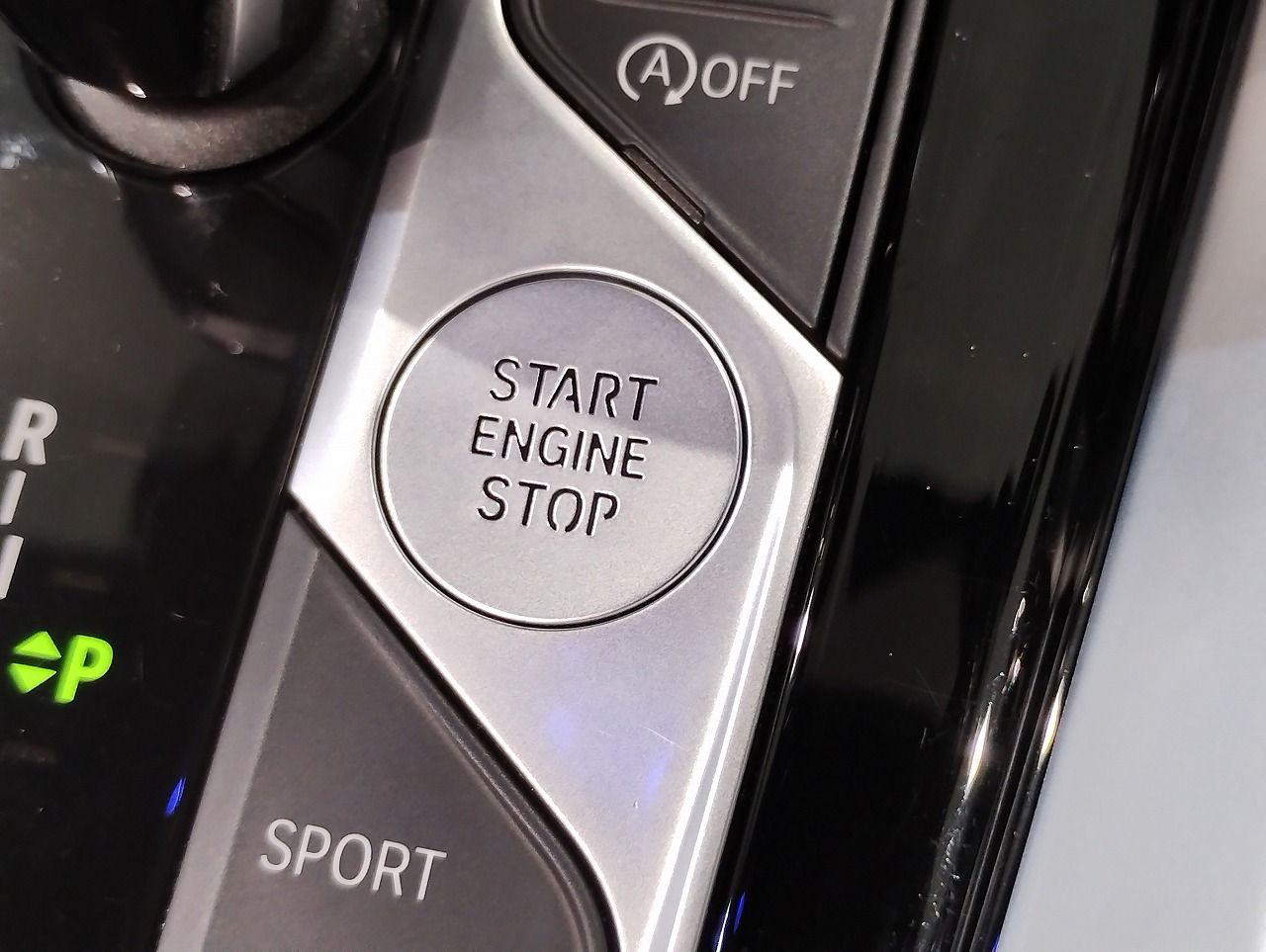 G29 z4 sDrive20i RHD