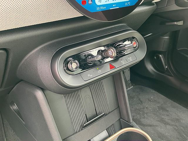 F66 MINI Cooper C 3Dr