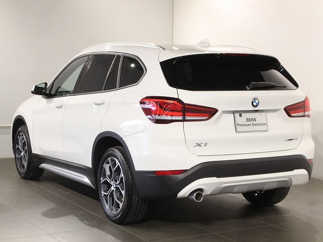 X1 sDrive18i RHD