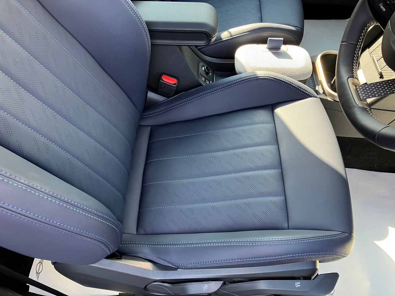F66 MINI Cooper C 3Dr