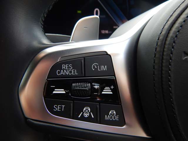 320d xDrive Berline RHD