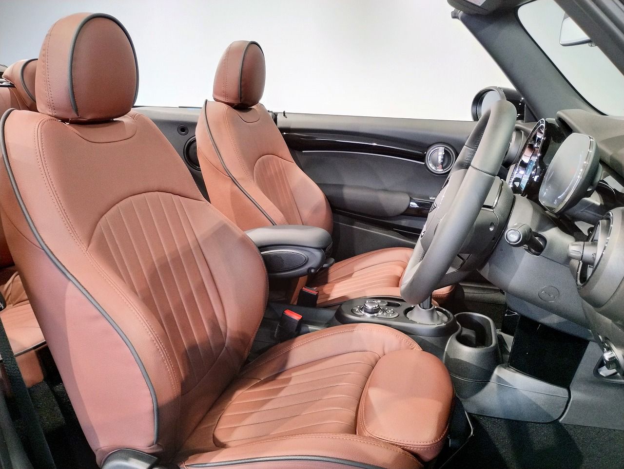 MINI Cooper S Convertible RHD