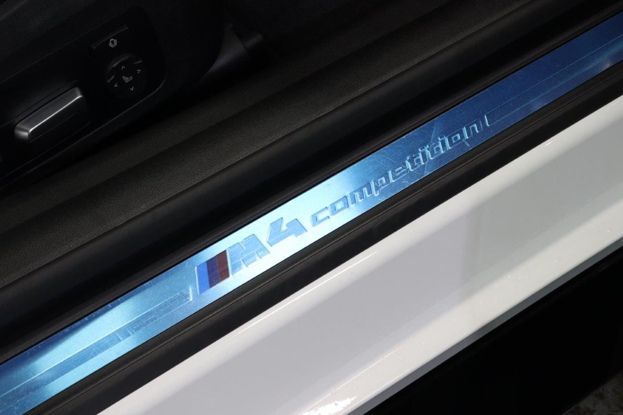 G83 M4 Competition M xDrive Competition RHD