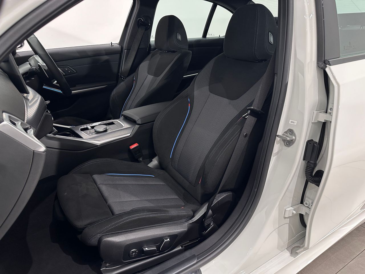 G20 320i Saloon LCI RHD MX