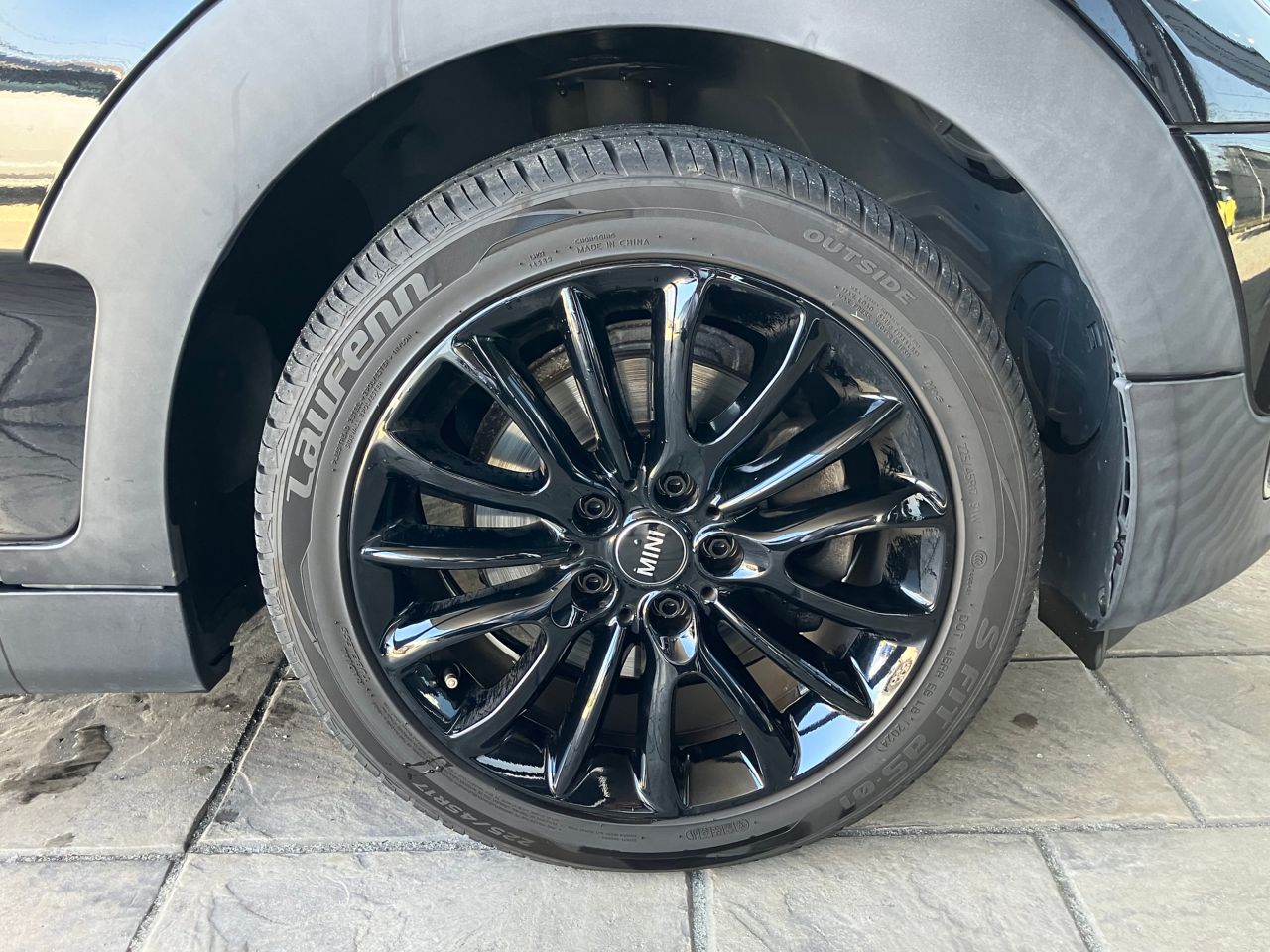 MINI CLUBMAN COOPER D