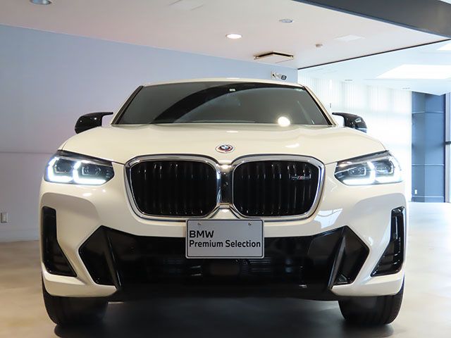 G02 X4 M40i RHD LCI