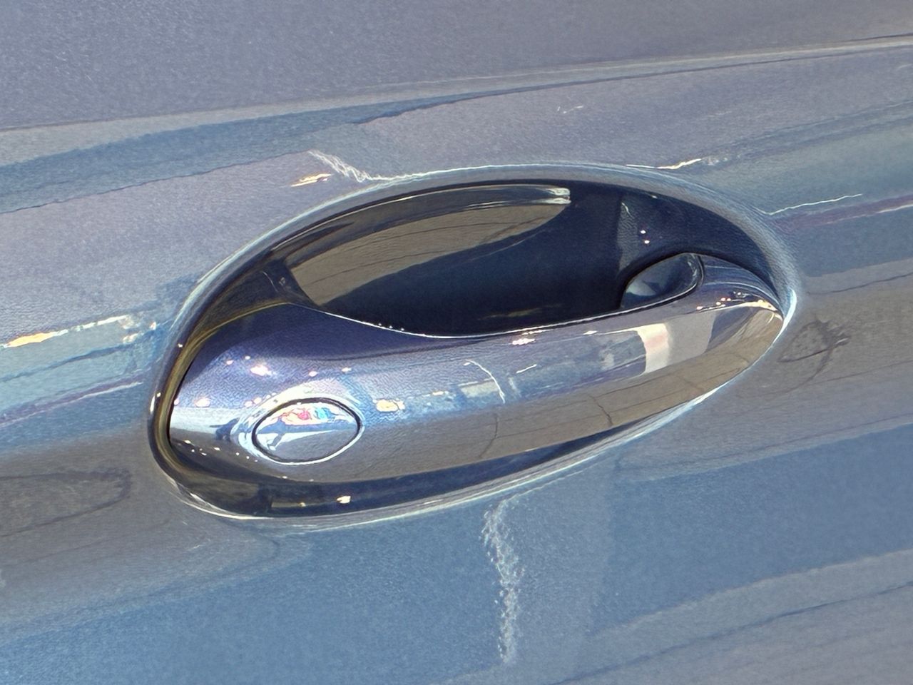 520d xDrive Sedan RHD