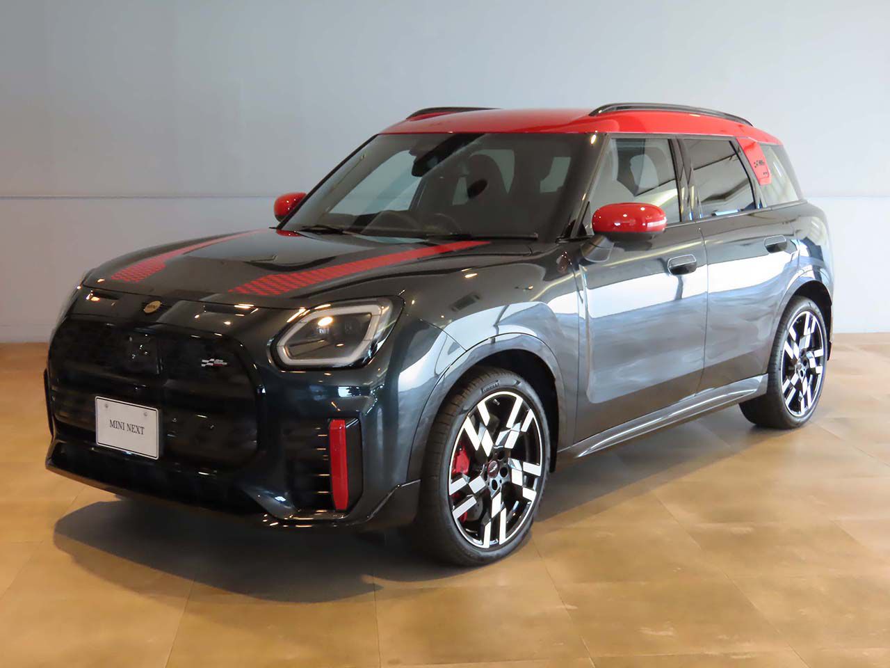 THE NEW MINI JOHN COOPER WORKS COUNTRYMAN ALL4