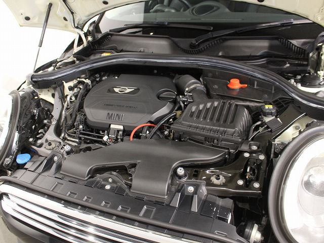 MINI CLUBMAN COOPER D
