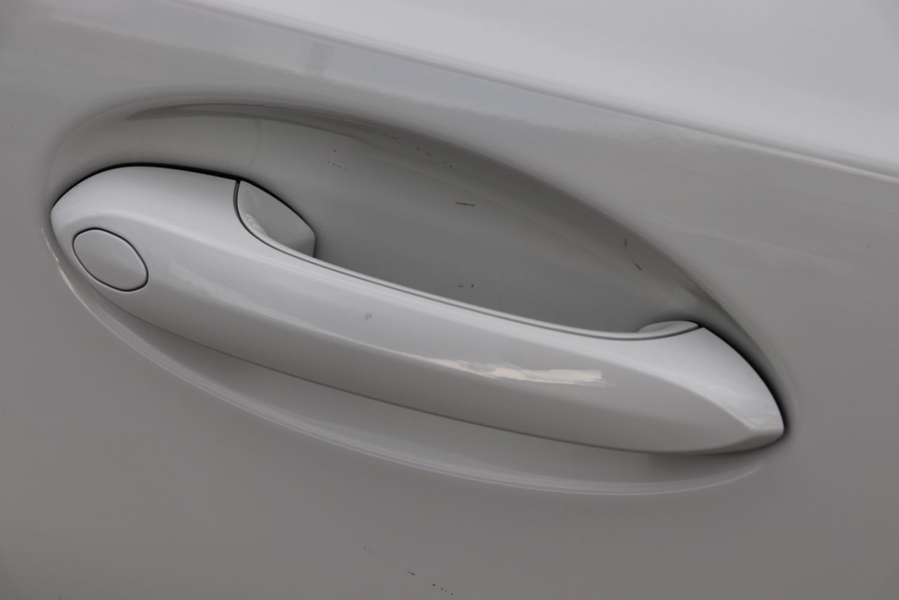 320d xDrive Berline RHD