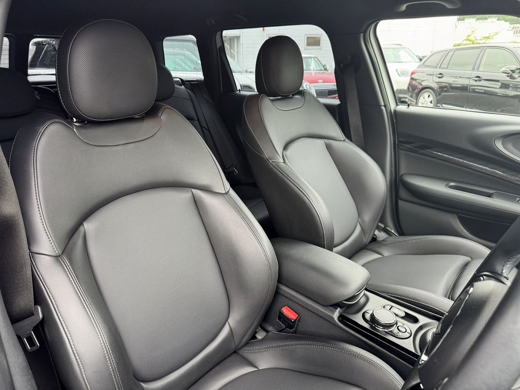 MINI CLUBMAN COOPER D