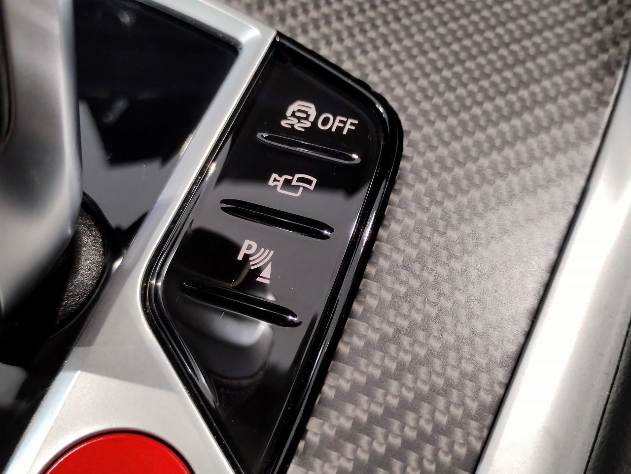 XM RHD