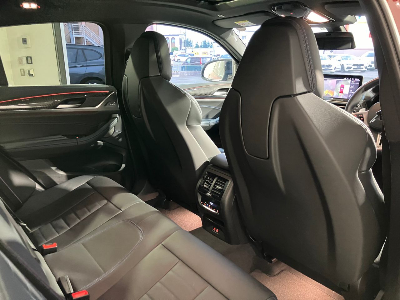 G02 X4 M40i RHD LCI