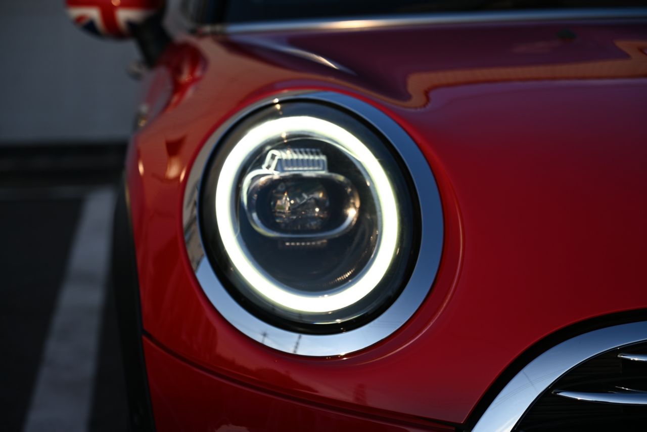 F55 COOPER D (AT)