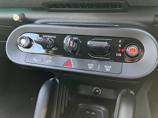 J01 MINI Cooper SE