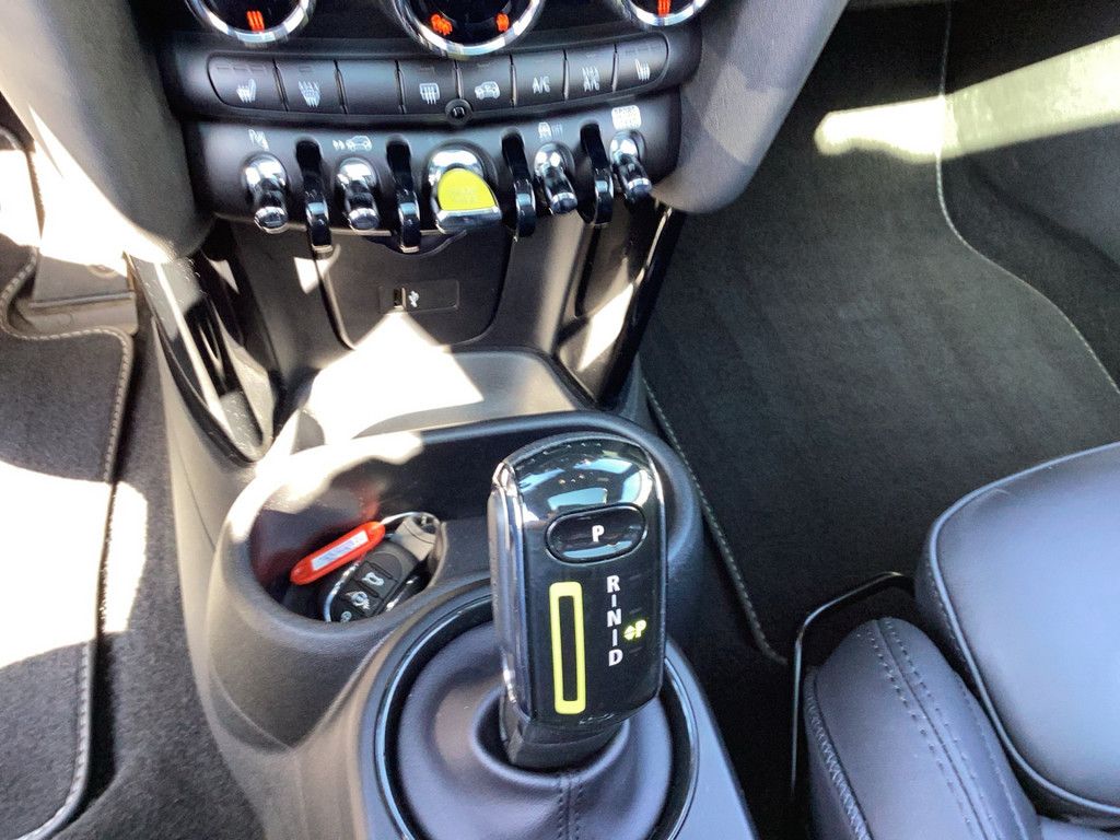MINI Cooper SE