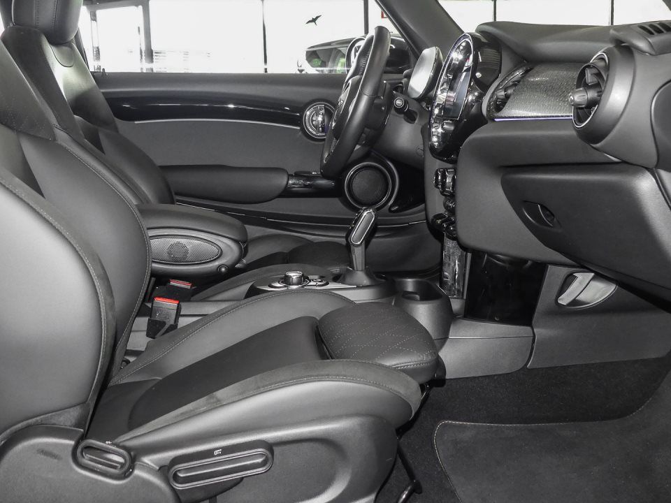 MINI Cooper SE