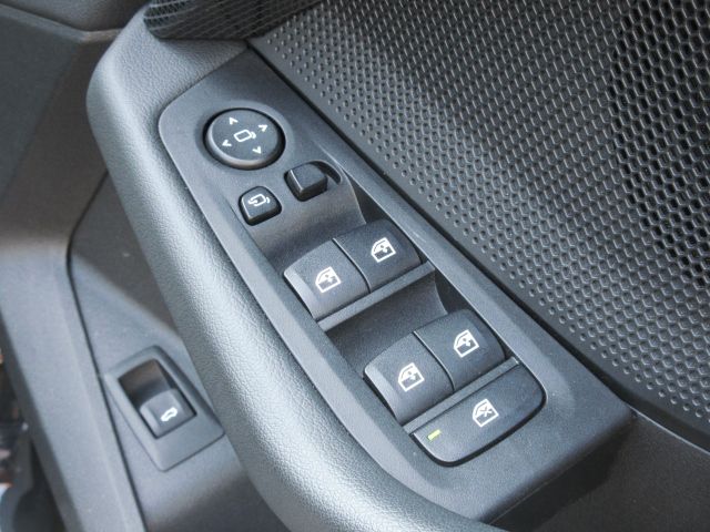 F40 118d Sports Hatch 5-door B47 2.0d