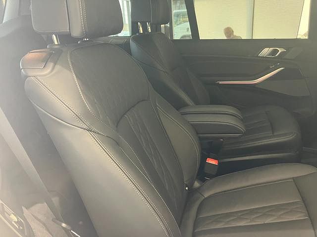 X7 xDrive40d RHD US
