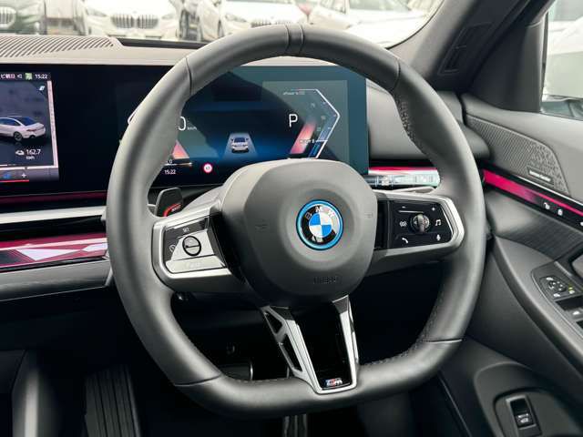 BMW i5 eDrive40 Sedan RHD