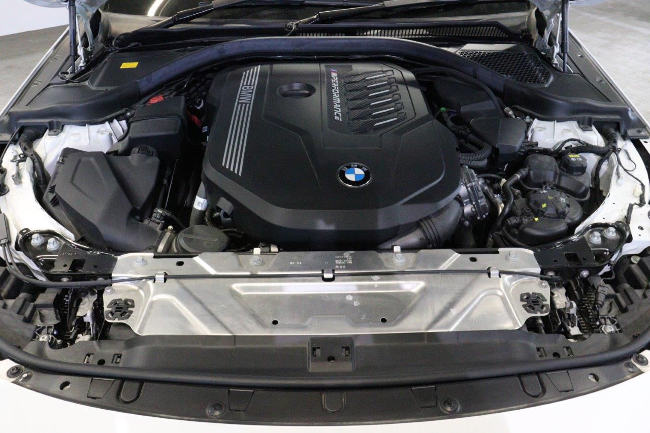 M240i xDrive Coupé RHD