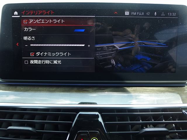 520i Sedan RHD